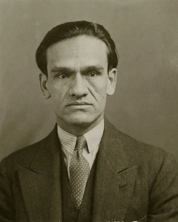 Retrato oficial de César Abraham Vallejo Mendoza
