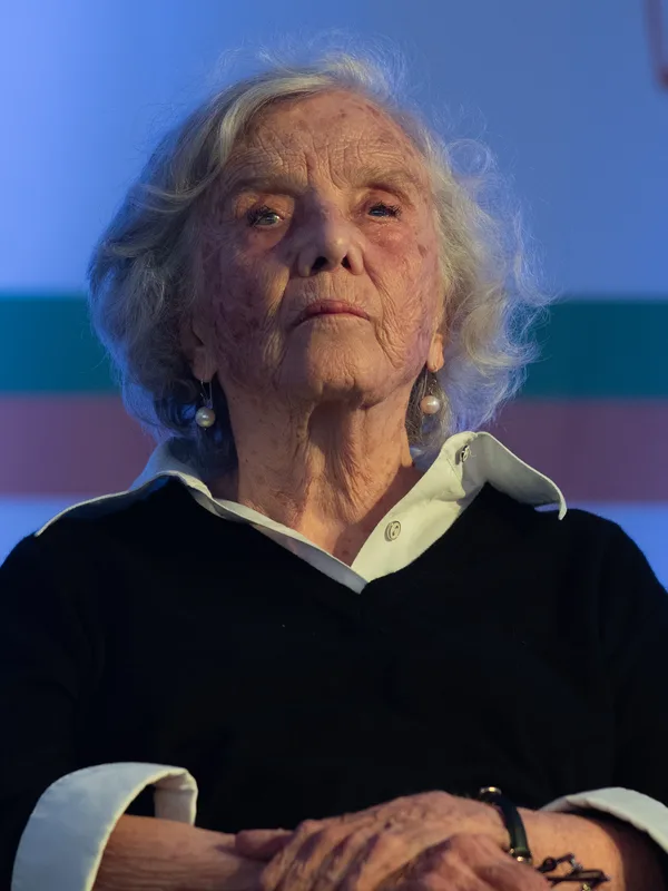 Retrato de Elena Poniatowska