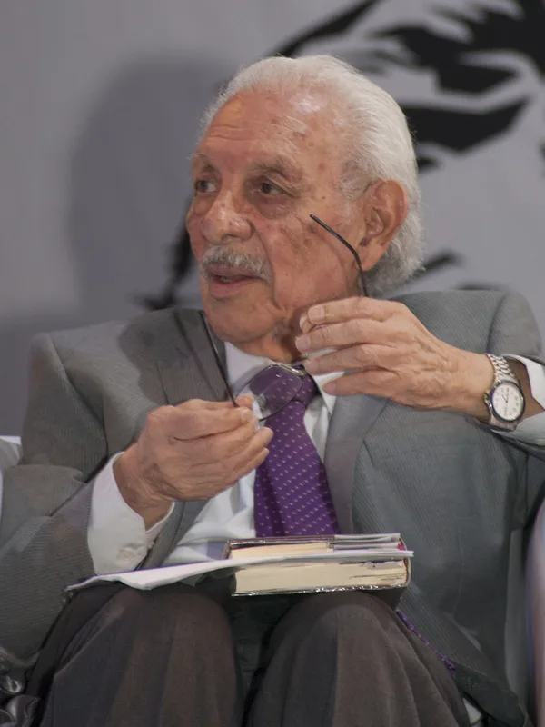 Retrato de Juan Bañuelos